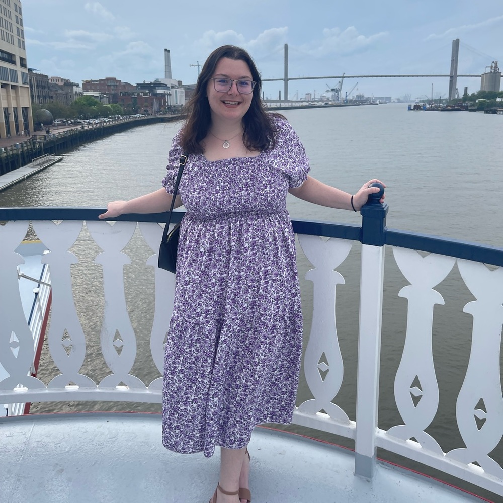 Meet your Posher, Leah